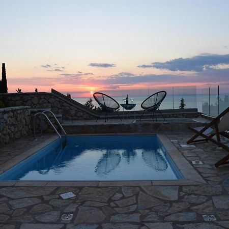 Villa Thetis With Private Pool Where The Sunsets Fade Away Áyios Nikítas Екстериор снимка