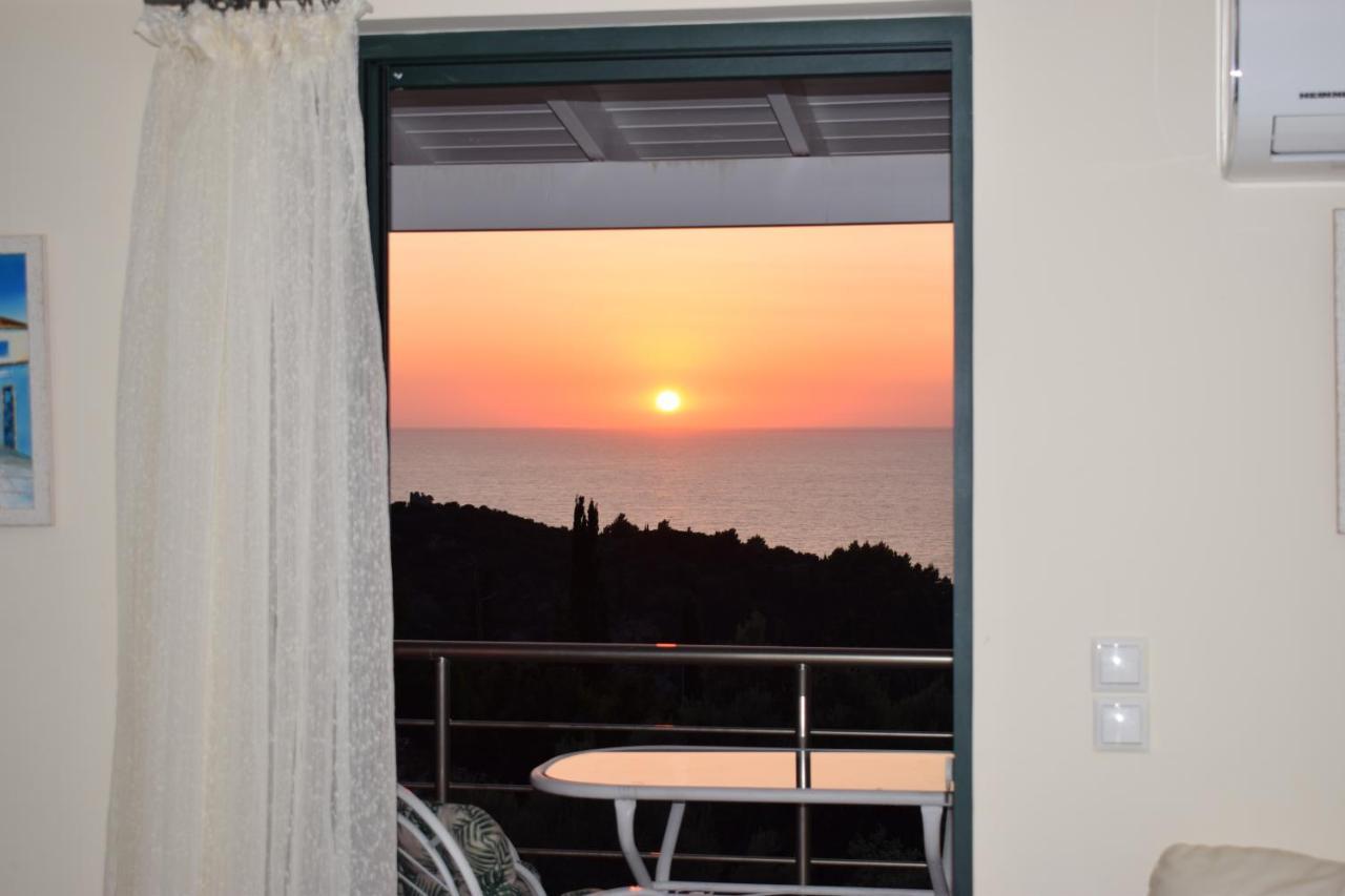 Villa Thetis With Private Pool Where The Sunsets Fade Away Áyios Nikítas Екстериор снимка